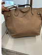 Lv Camel Neverful